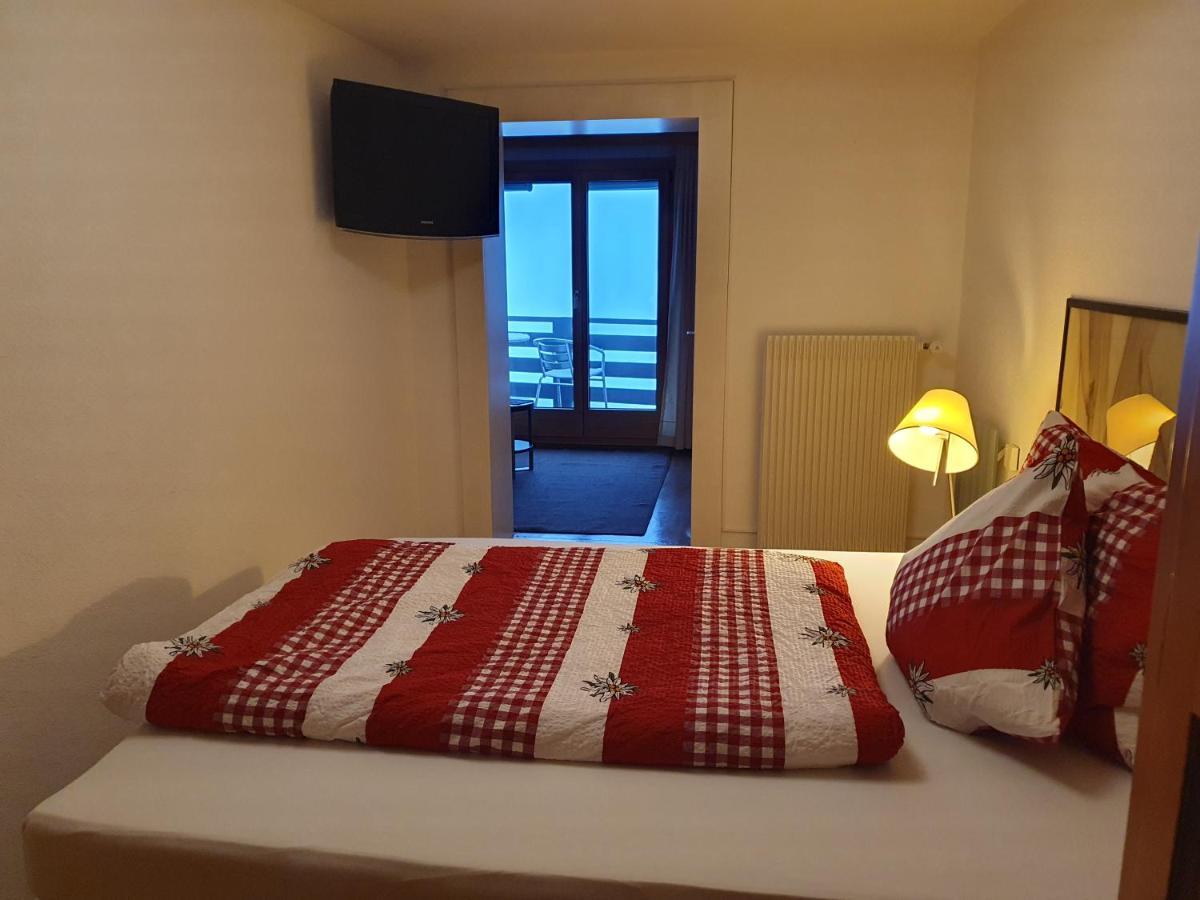 Hotel Rhoneblick Guttet-Feschel Esterno foto