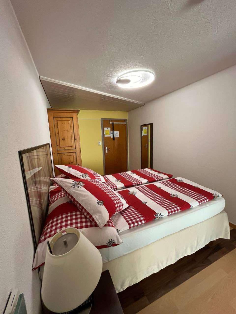 Hotel Rhoneblick Guttet-Feschel Esterno foto
