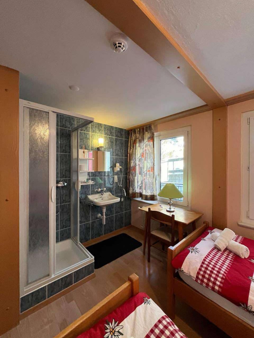 Hotel Rhoneblick Guttet-Feschel Esterno foto