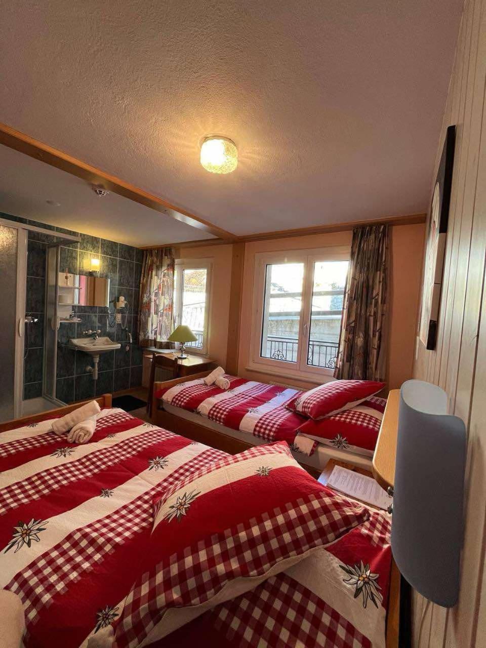 Hotel Rhoneblick Guttet-Feschel Esterno foto